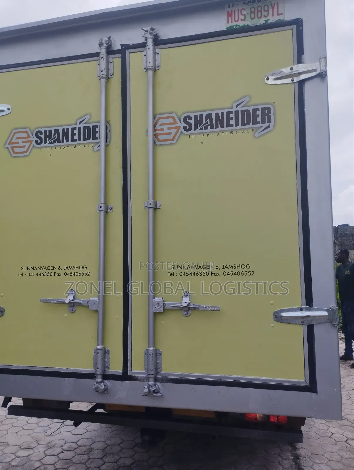 Cover Body Truck for Hire in Epe