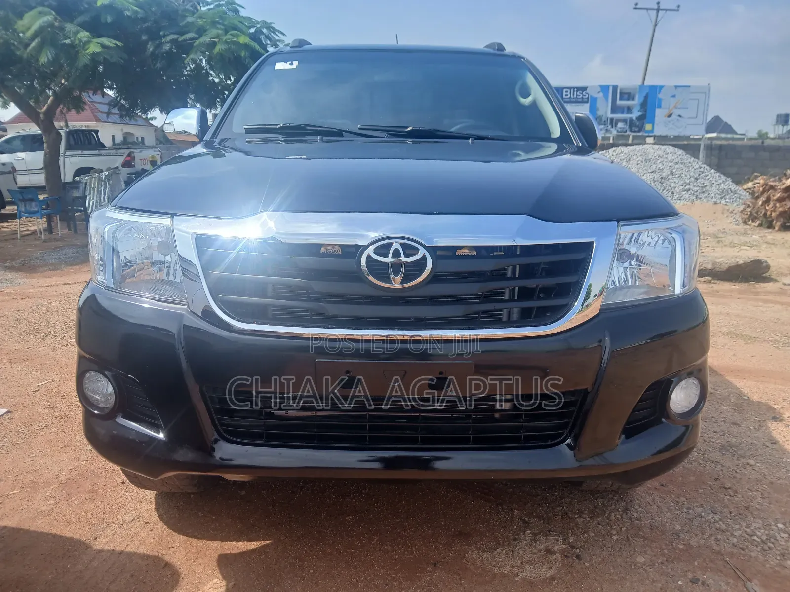 Toyota Hilux 2014 Black
