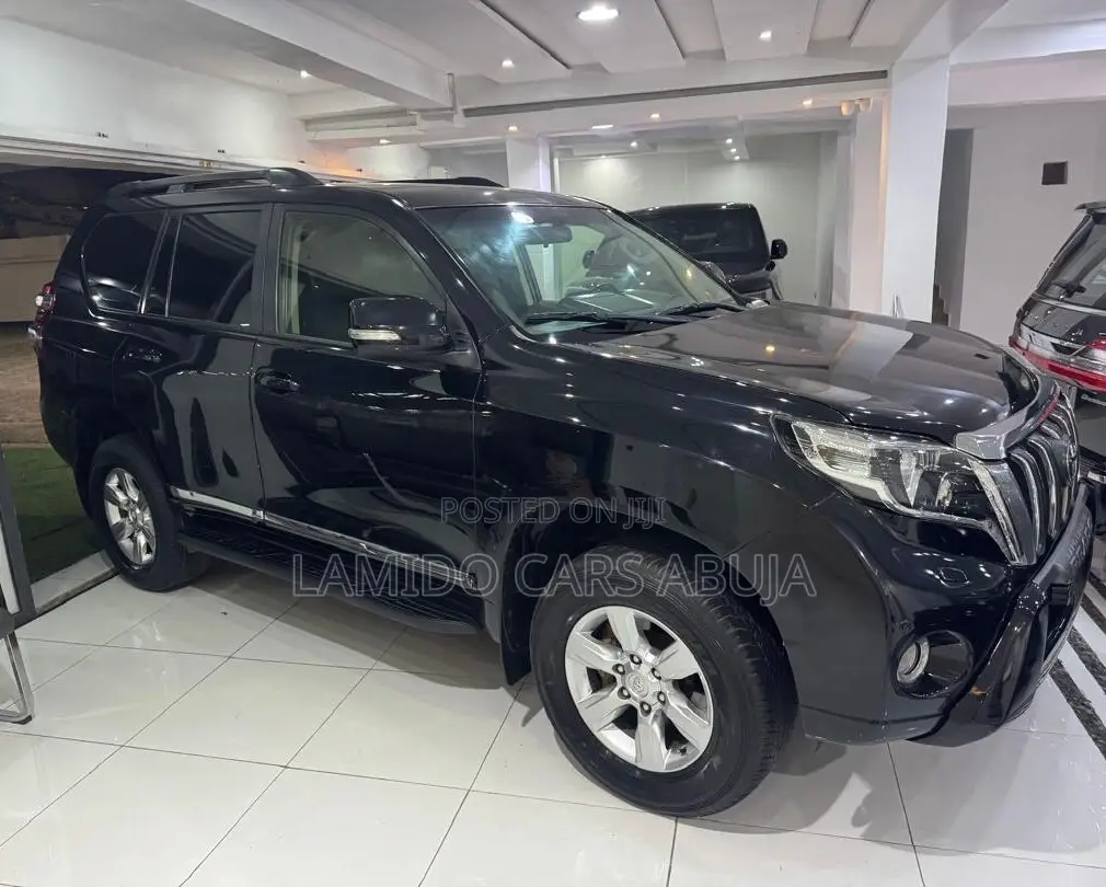 Toyota Land Cruiser Prado 2015 Black