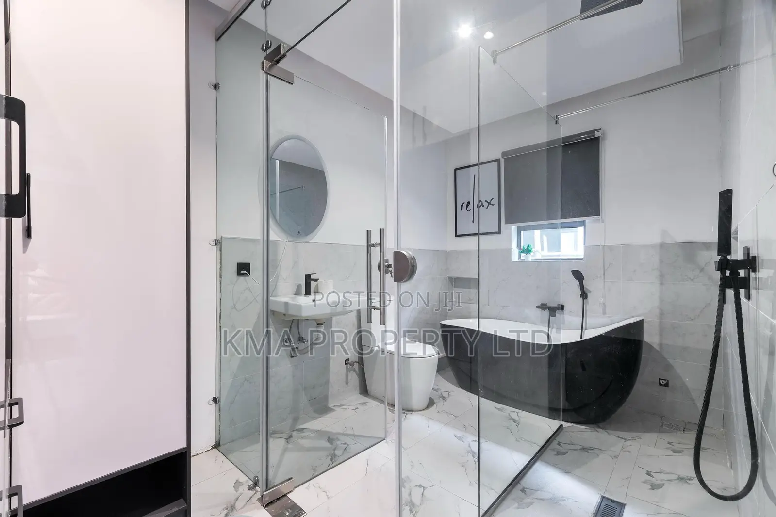 Luxurious 2 Bedrooms Penthouse Maisonette