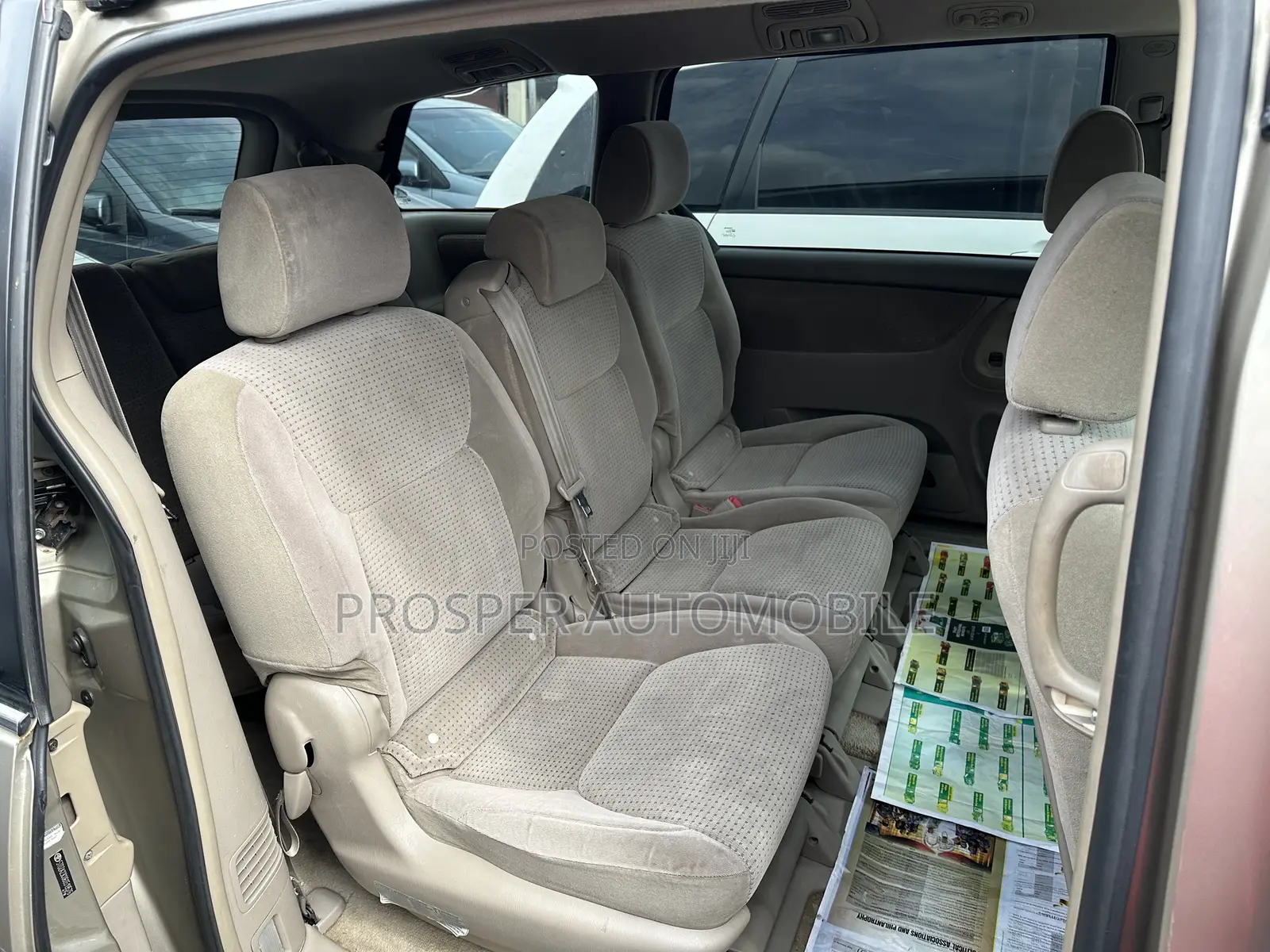Toyota Sienna LE FWD 2006 Gold