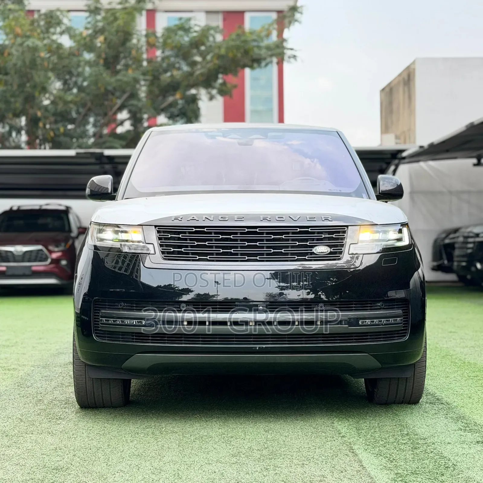 Land Rover Range Rover Vogue 2023 Black