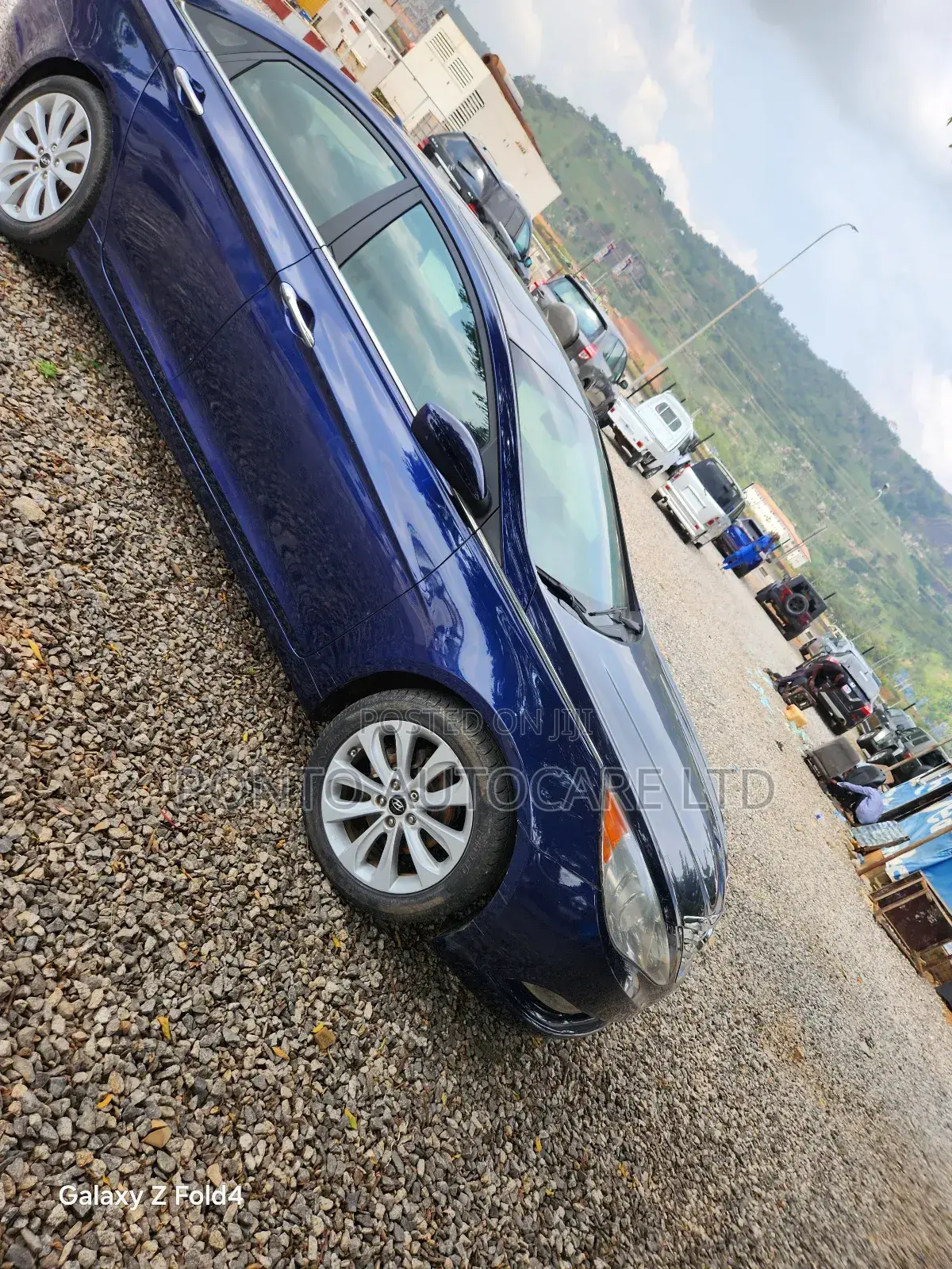 Hyundai Sonata GLS Sedan FWD (2.4L 4cyl 6A) 2013 Blue