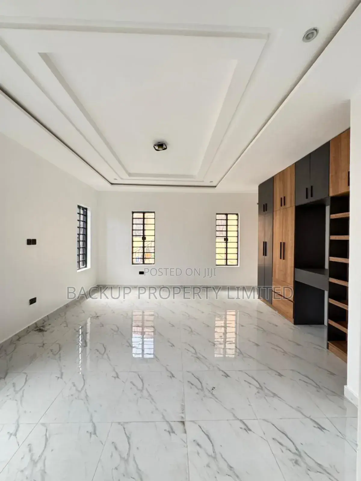 4bdrm Duplex in Magodo Phase 1 for sale