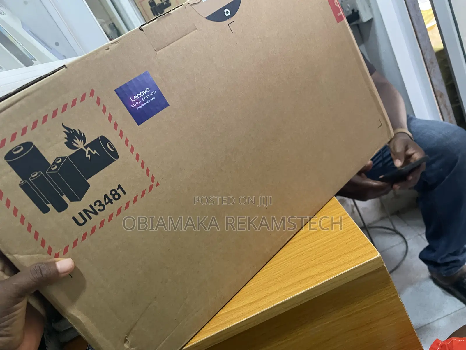 New Laptop Lenovo Yoga 9i 32GB Intel Core Ultra 7 SSD 1T