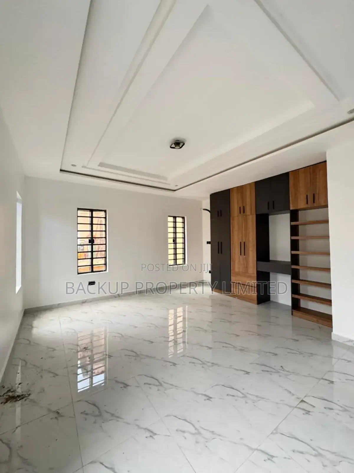 4bdrm Duplex in Magodo Phase 1 for sale