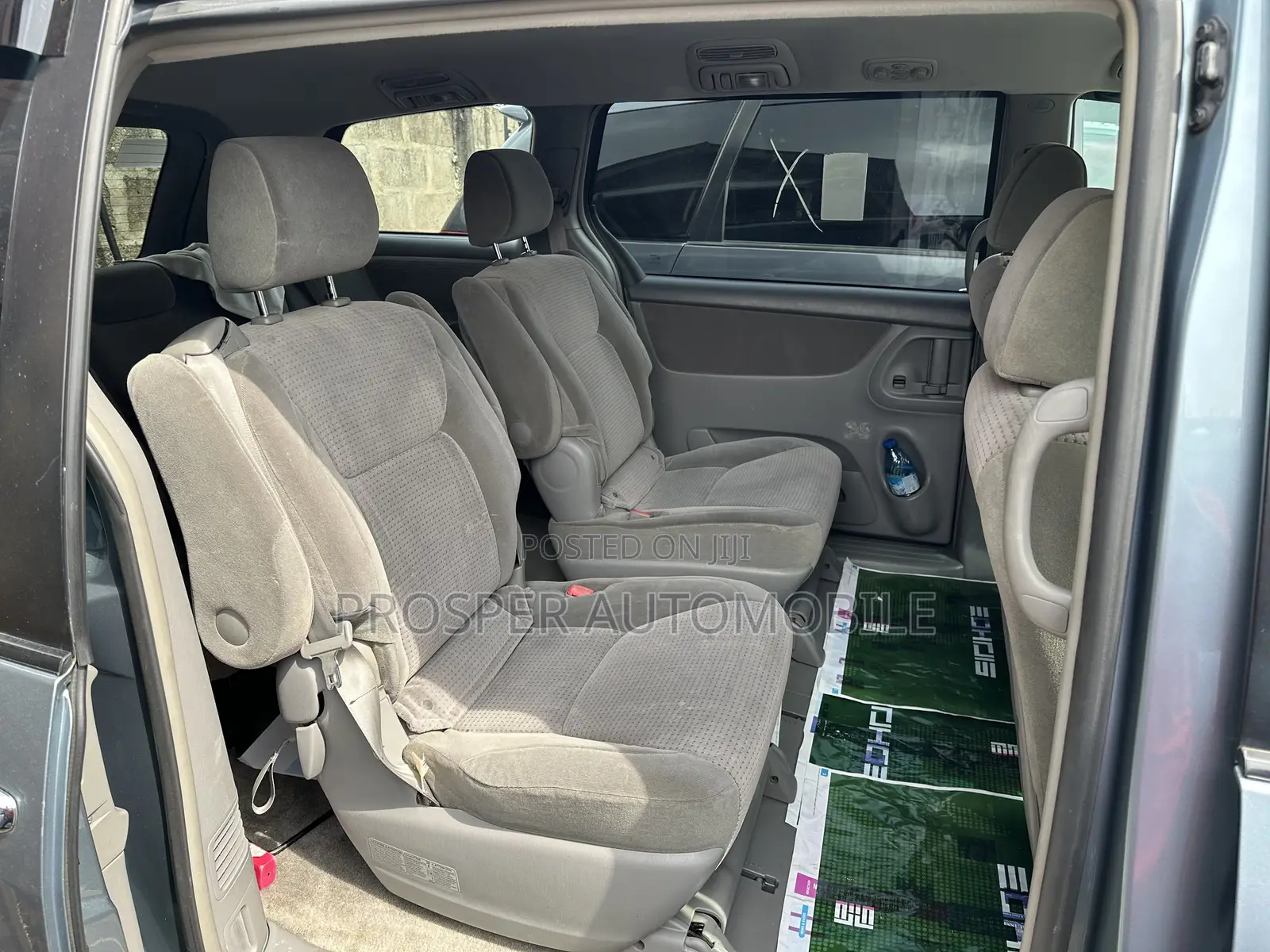 Toyota Sienna LE FWD 2006 Gold