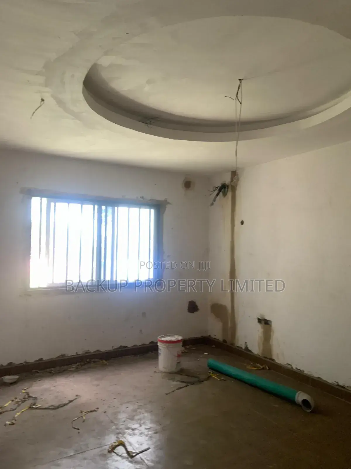 3bdrm Block of Flats in Sabo for sale