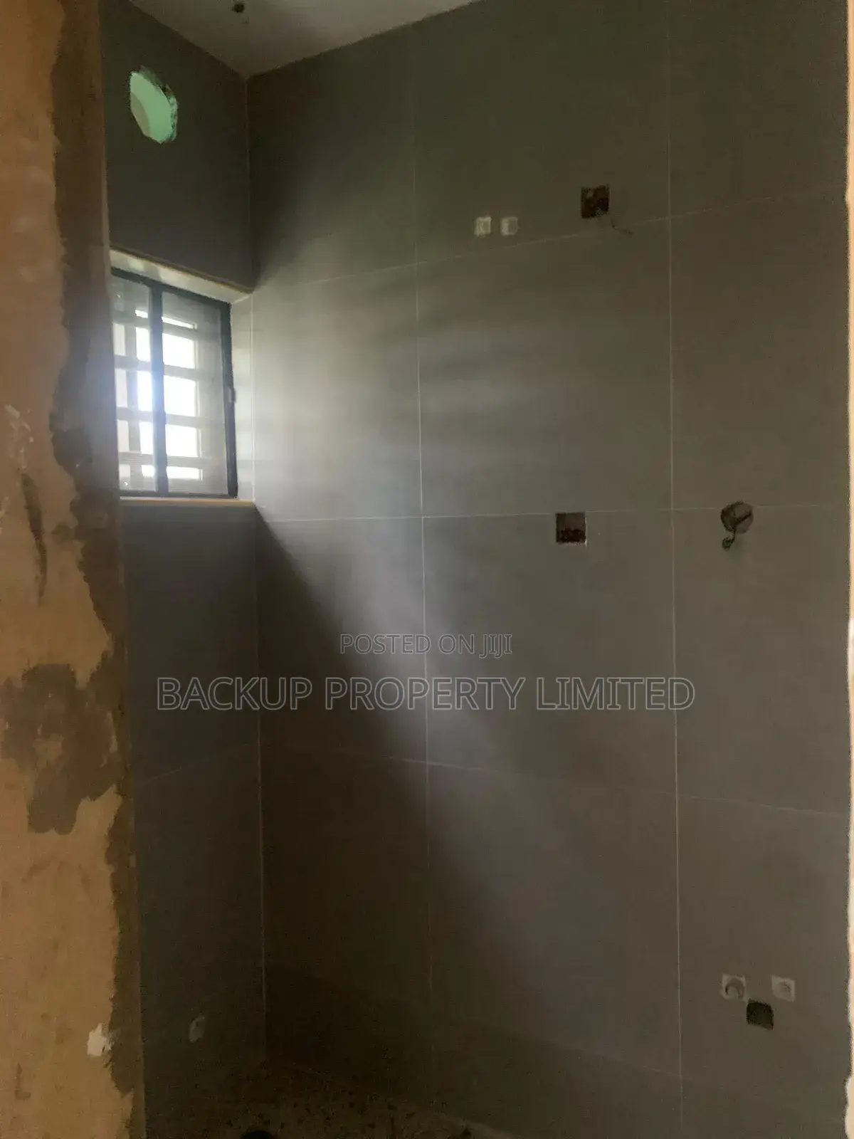 3bdrm Block of Flats in Sabo for sale