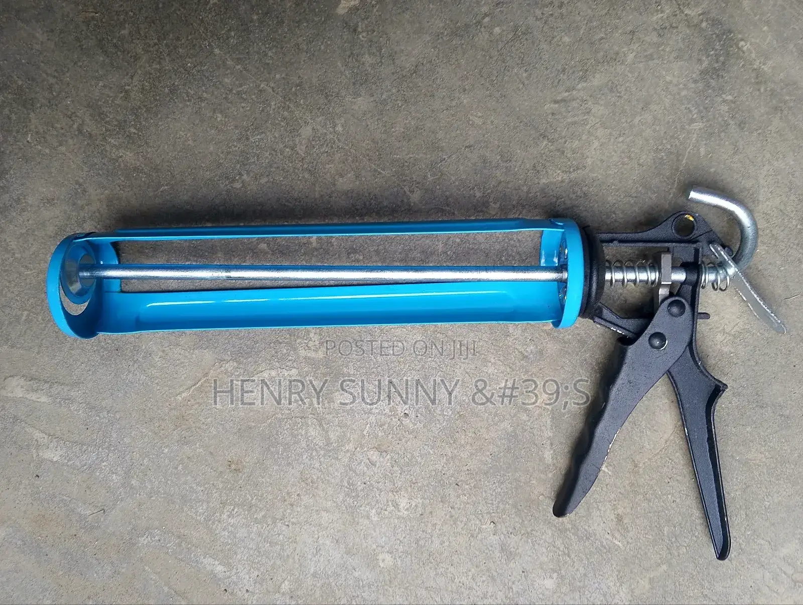 Silicone Gun Iron One