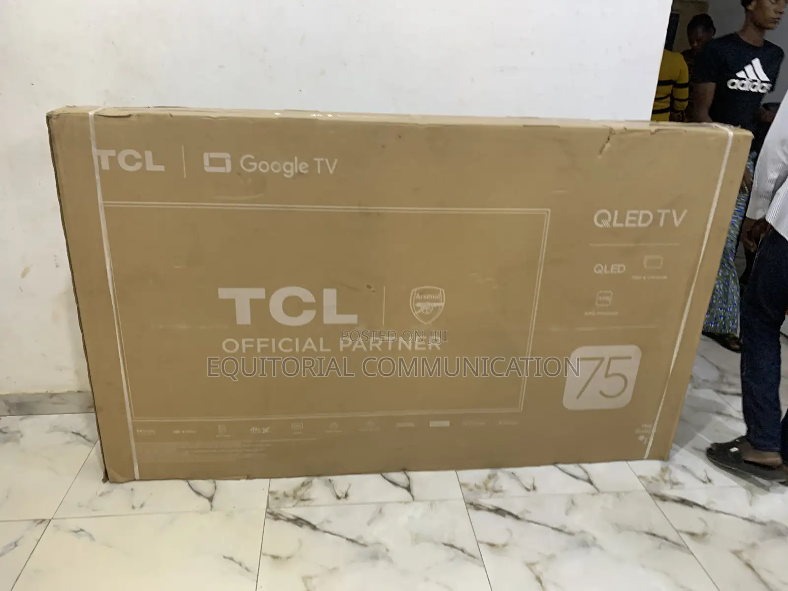 TCL 75" Qled Roku Tv: Automatic Updates for Fresh Content
