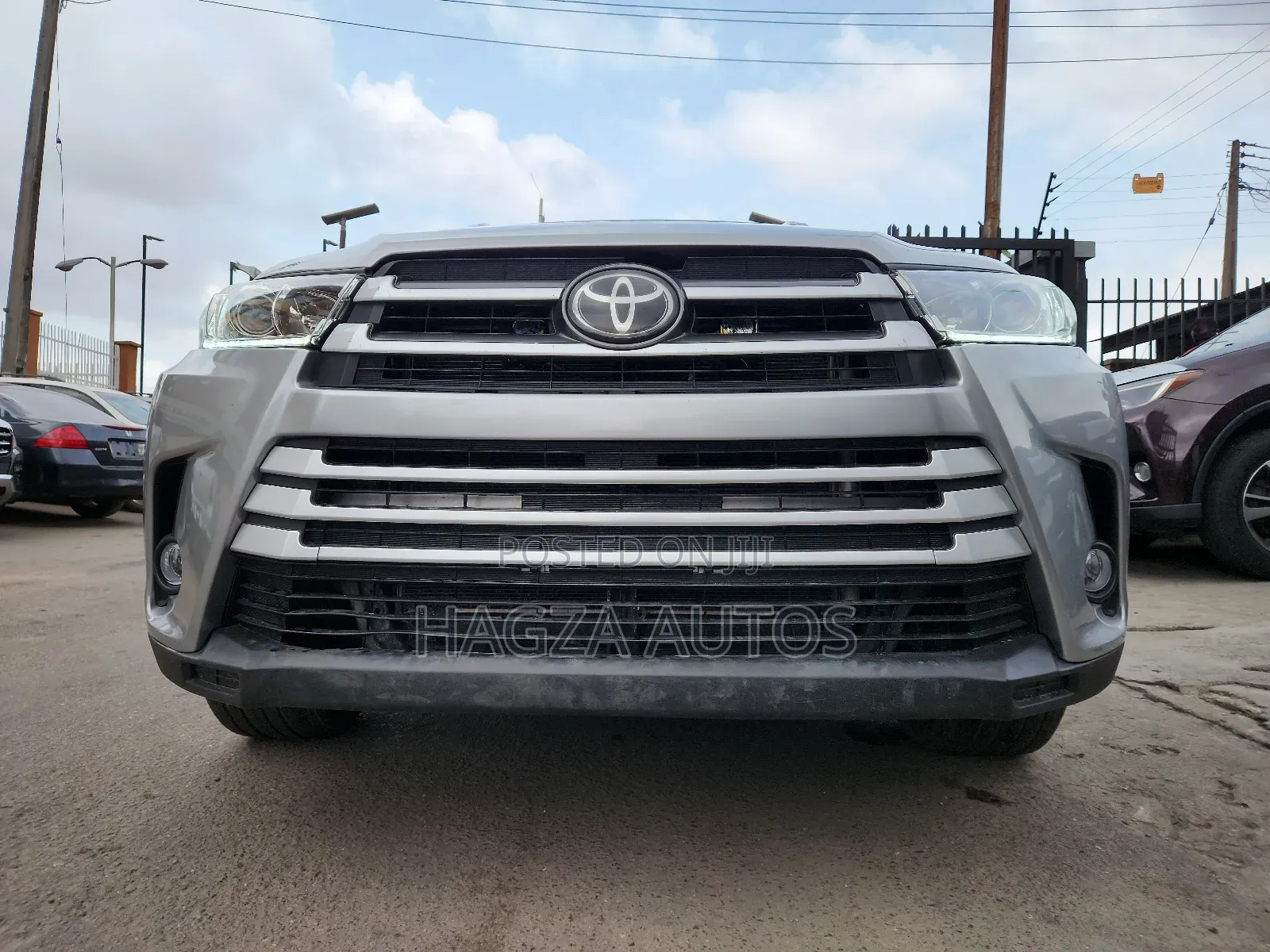 Toyota Highlander Limited 4x4 V6 (3.5L 6cyl 8A) 2018 Silver