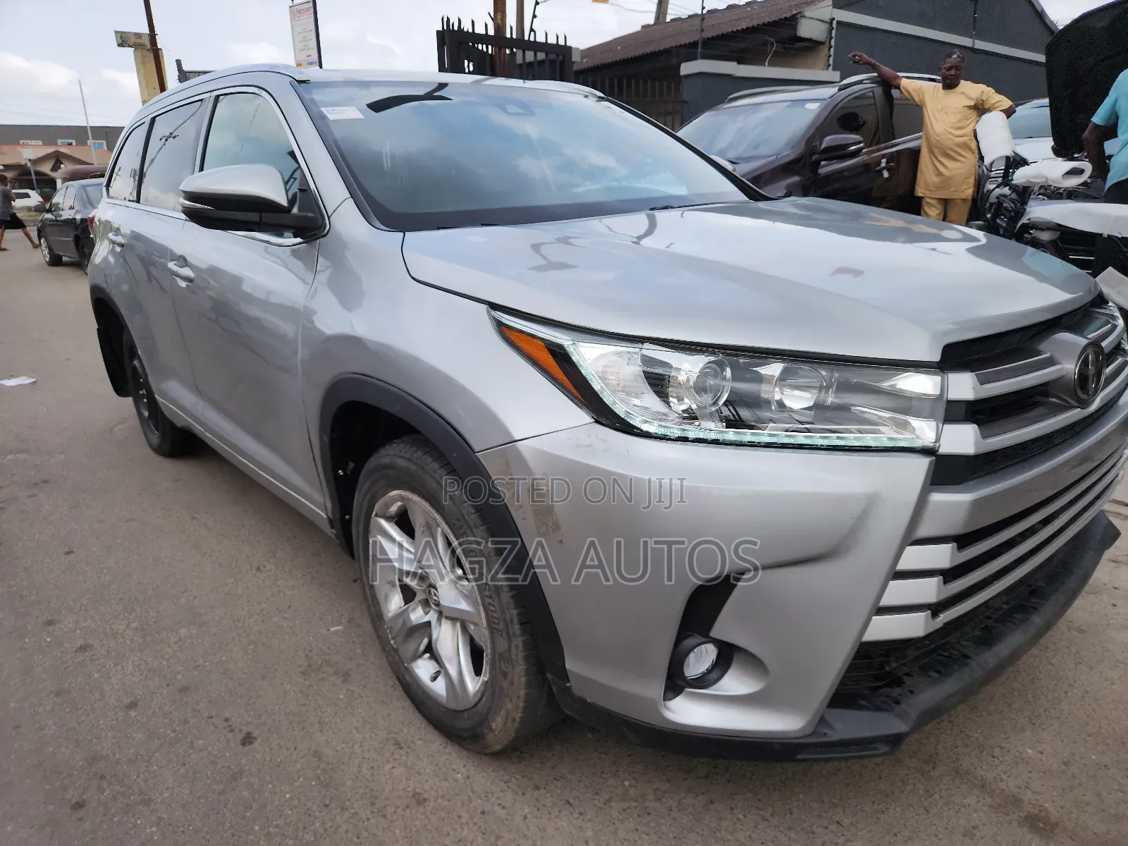 Toyota Highlander Limited 4x4 V6 (3.5L 6cyl 8A) 2018 Silver
