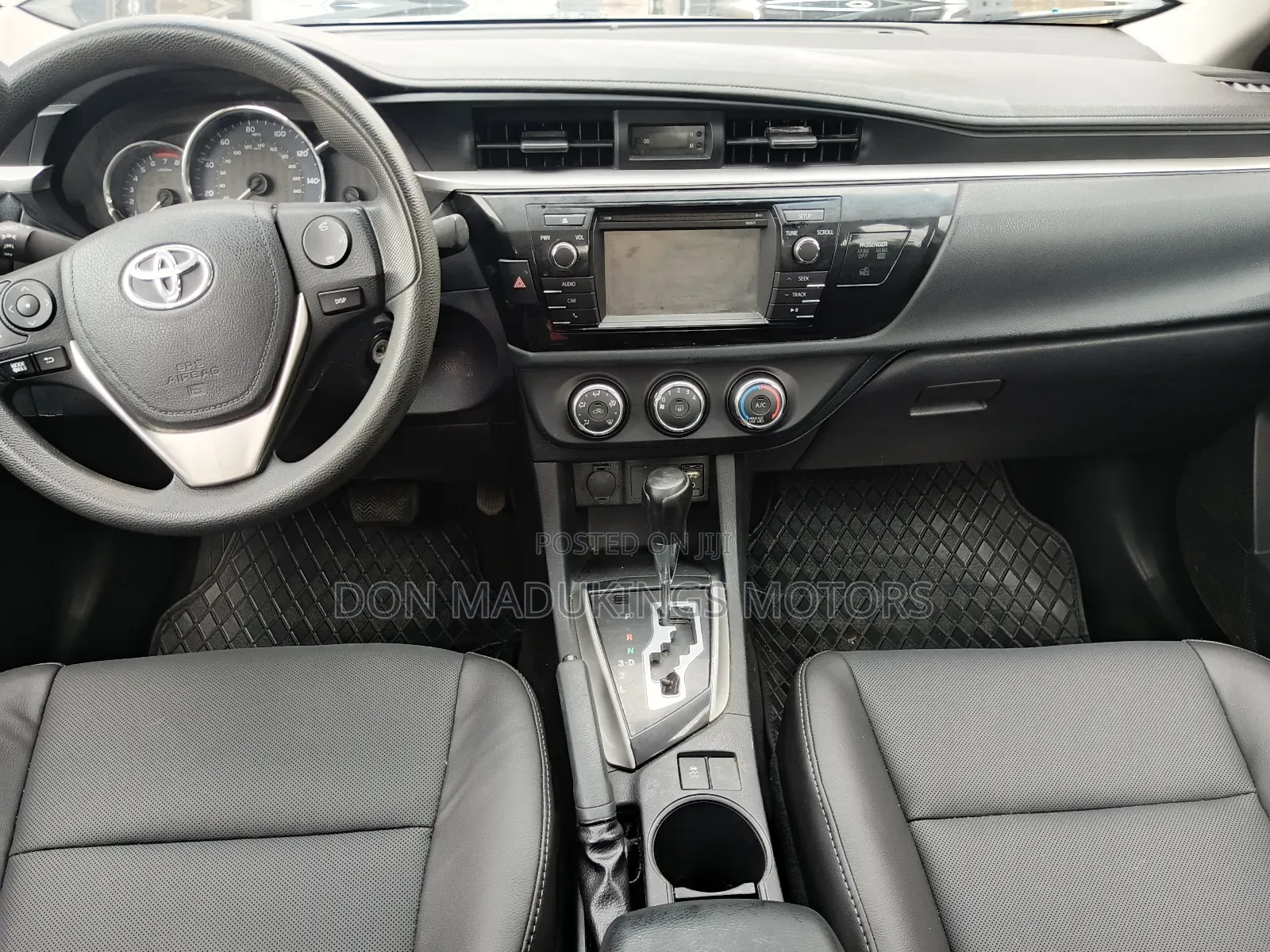 Toyota Corolla LE Premium 4dr Sedan (1.8L 4cyl CVT) 2015 Black