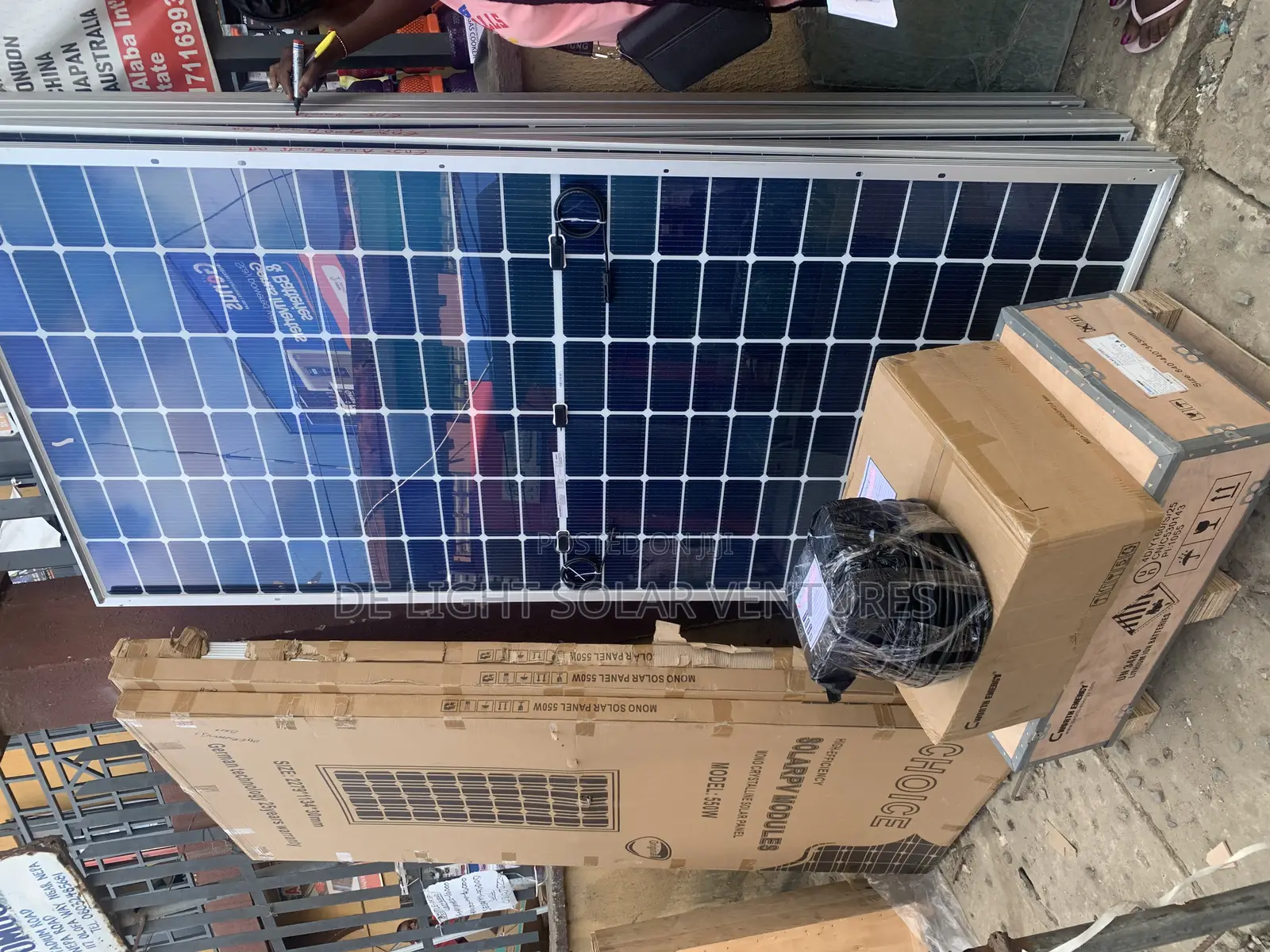 585watts Canadian Mono Panel