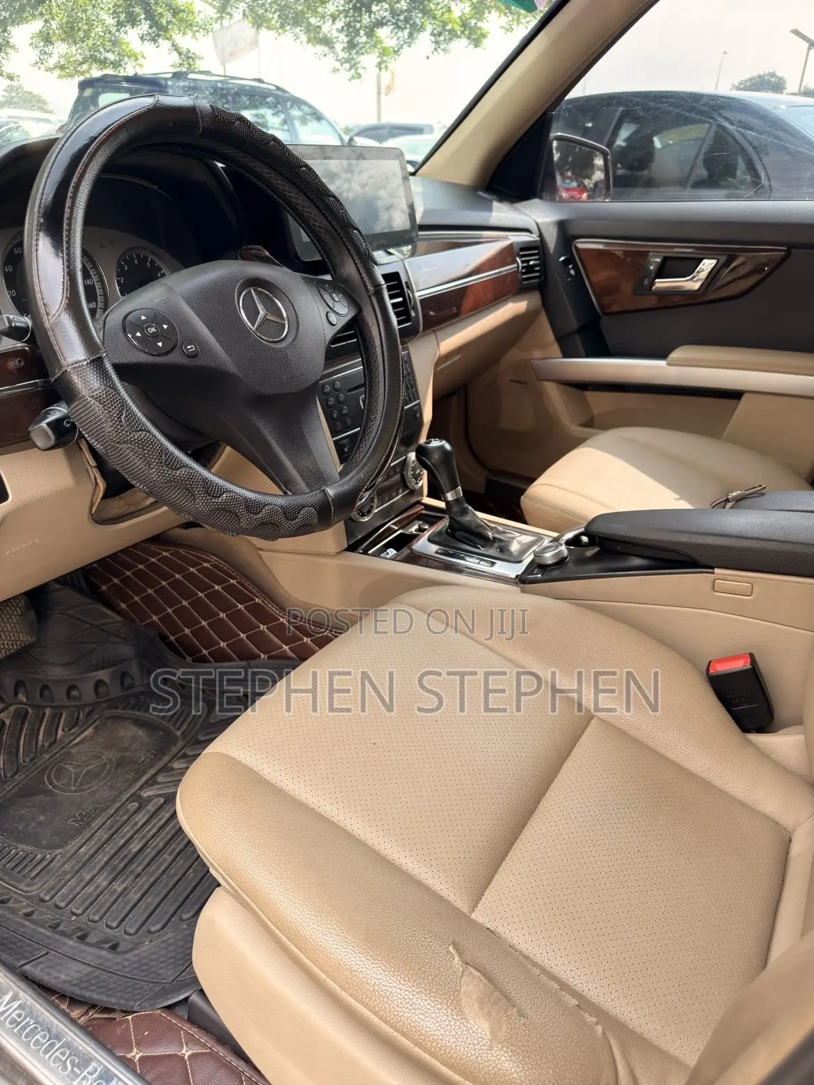 Mercedes-Benz GLK-Class 2011 Maroon