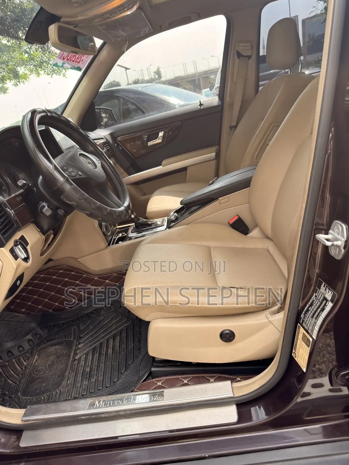 Mercedes-Benz GLK-Class 2011 Maroon