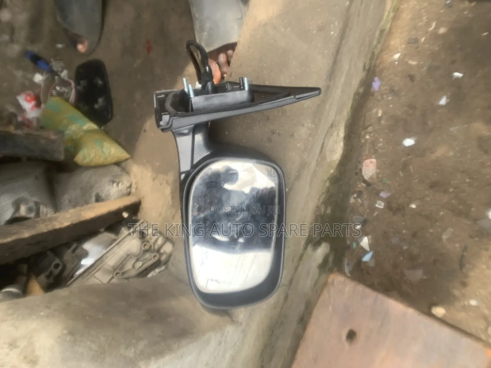 Toyota Camry 2010 Model Side Mirror Set Light One