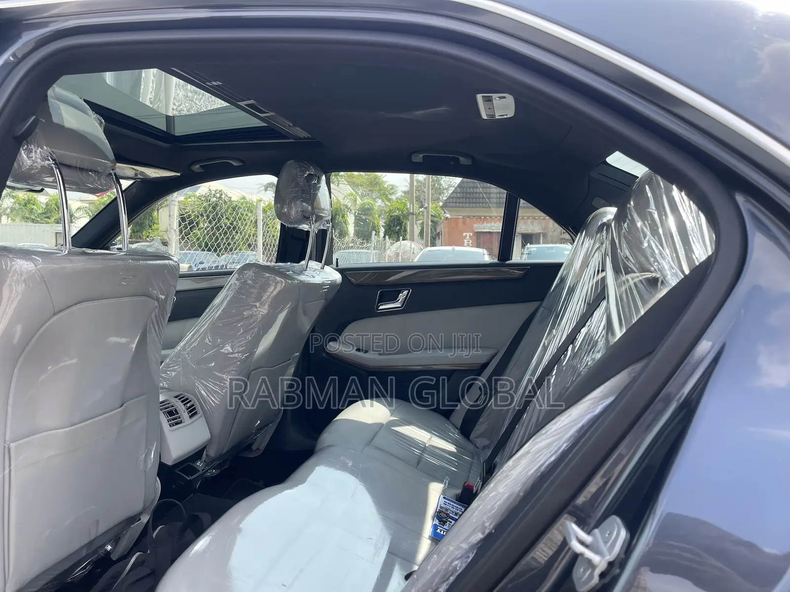 Mercedes-Benz E350 2010 Gray