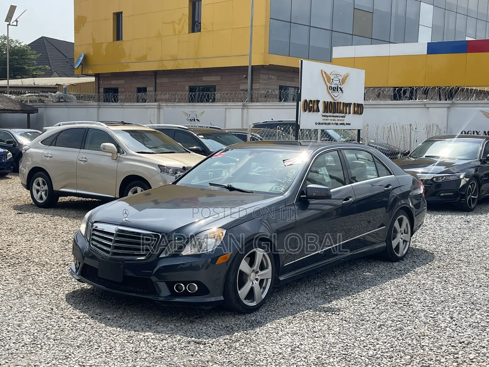 Mercedes-Benz E350 2010 Gray