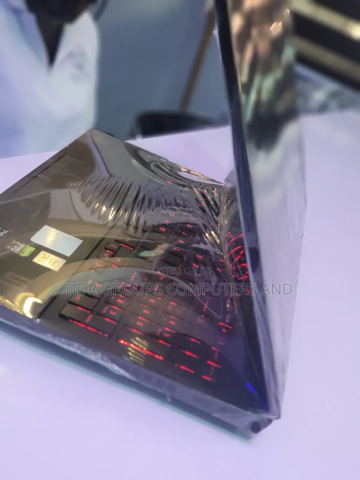 Laptop HP Omen 15-Ce0xx 16GB Intel Core I5 SSD 512GB