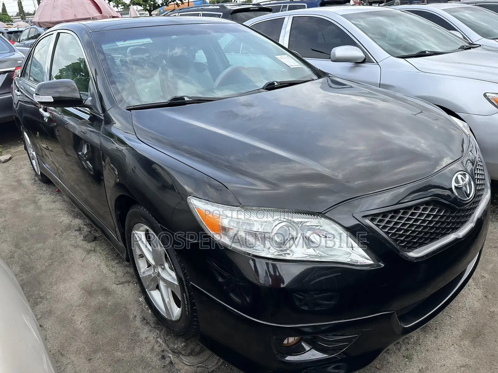 Toyota Camry SE 4dr Sedan (2.5L 4cyl 6A) 2011 Black