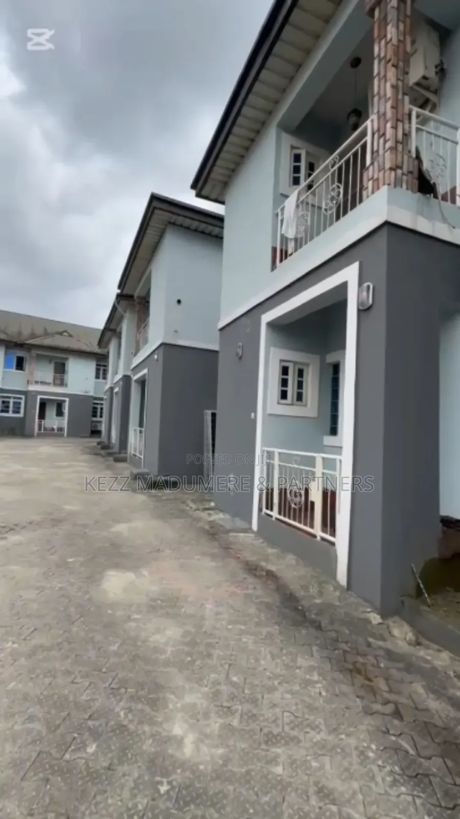 10bdrm Duplex in Eliozu Port for sale