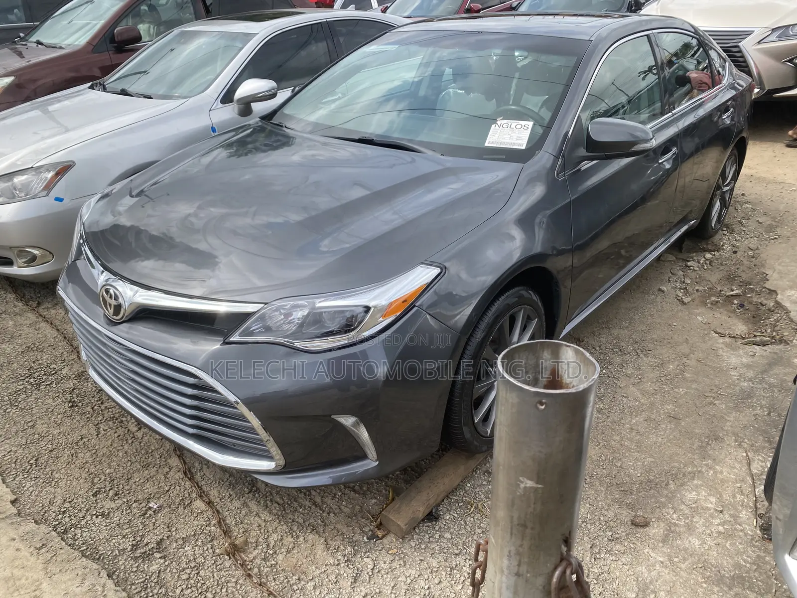 Toyota Avalon Limited Sedan FWD (3.5L 6cyl 6A) 2013 Gray