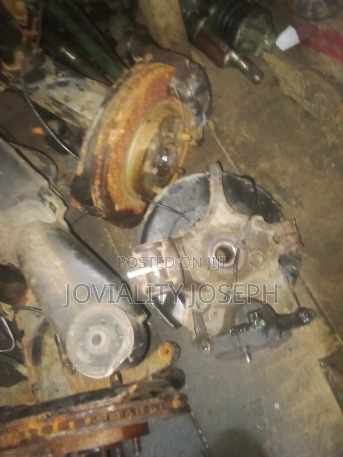 Front Shock and Hubs Nissan Quashquai 2018 Model
