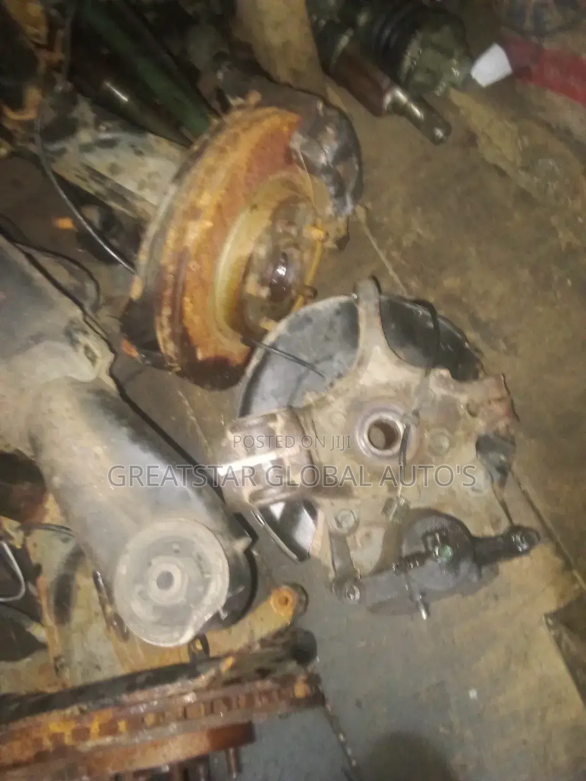 Front Shock and Hubs Nissan Quashquai 2018 Model