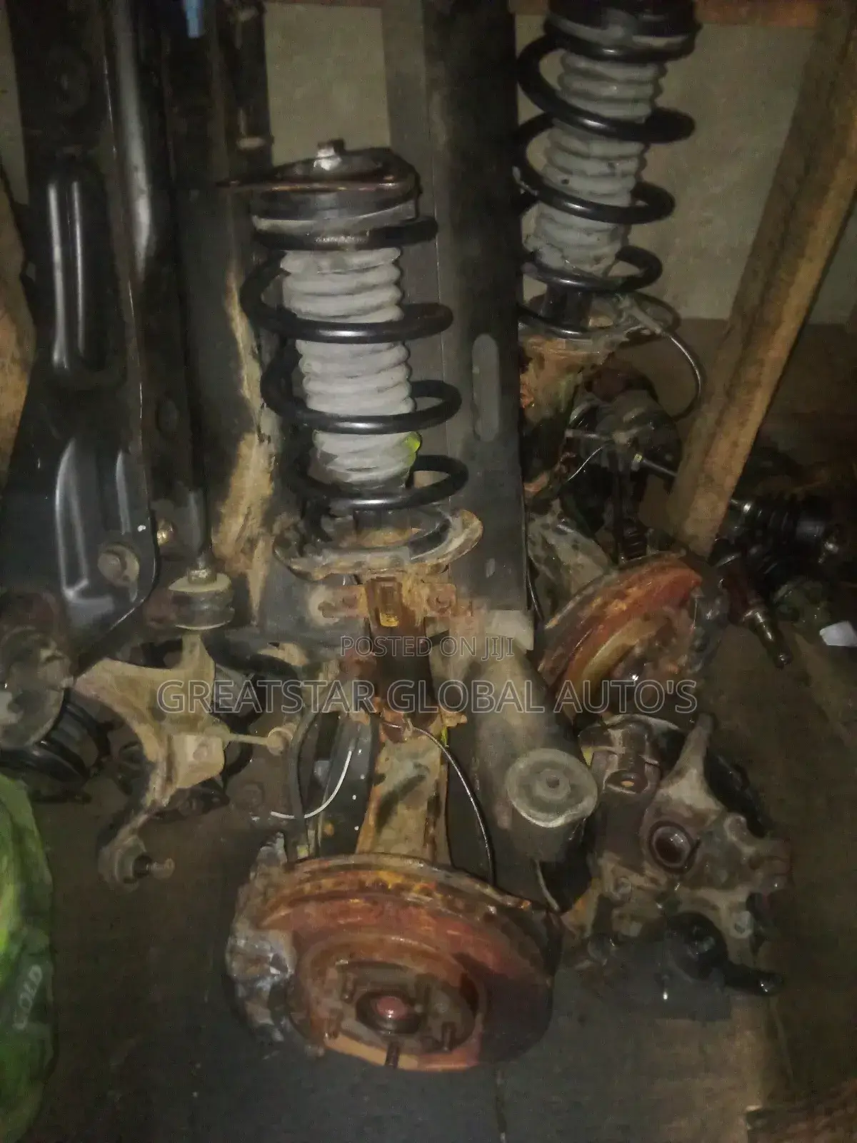 Front Shock and Hubs Nissan Quashquai 2018 Model