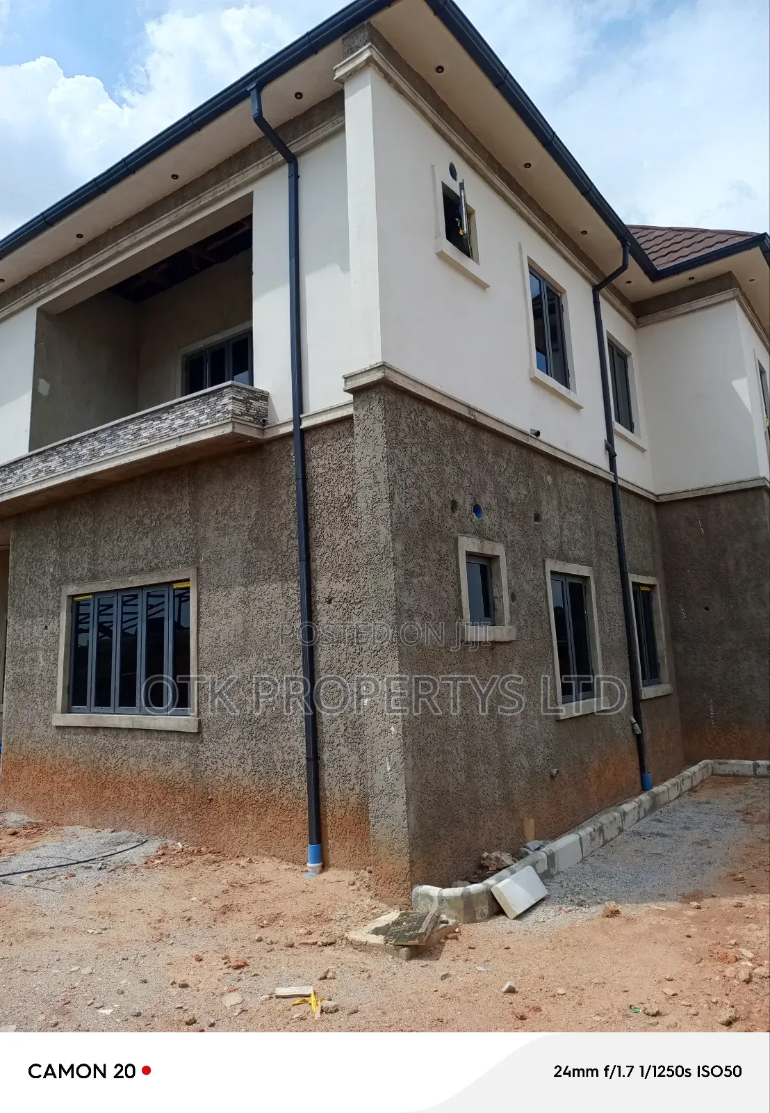 4bdrm Duplex in Dantata Estate, Kubwa for sale