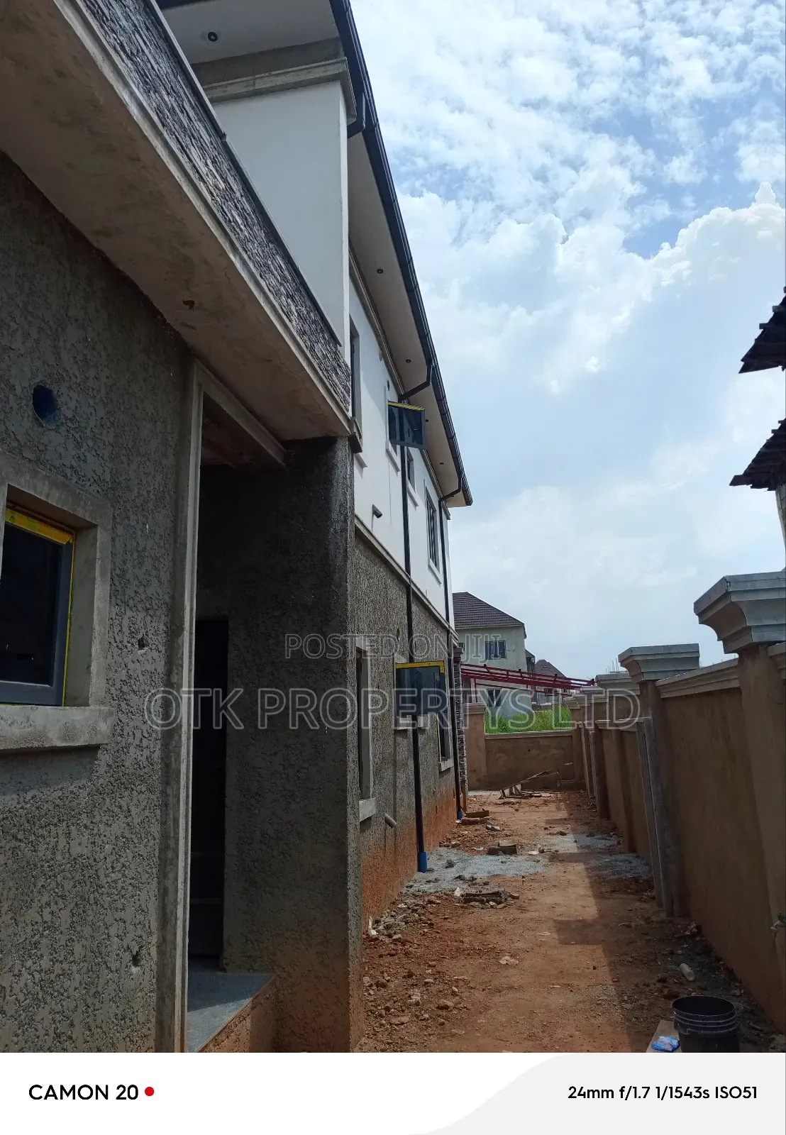 4bdrm Duplex in Dantata Estate, Kubwa for sale