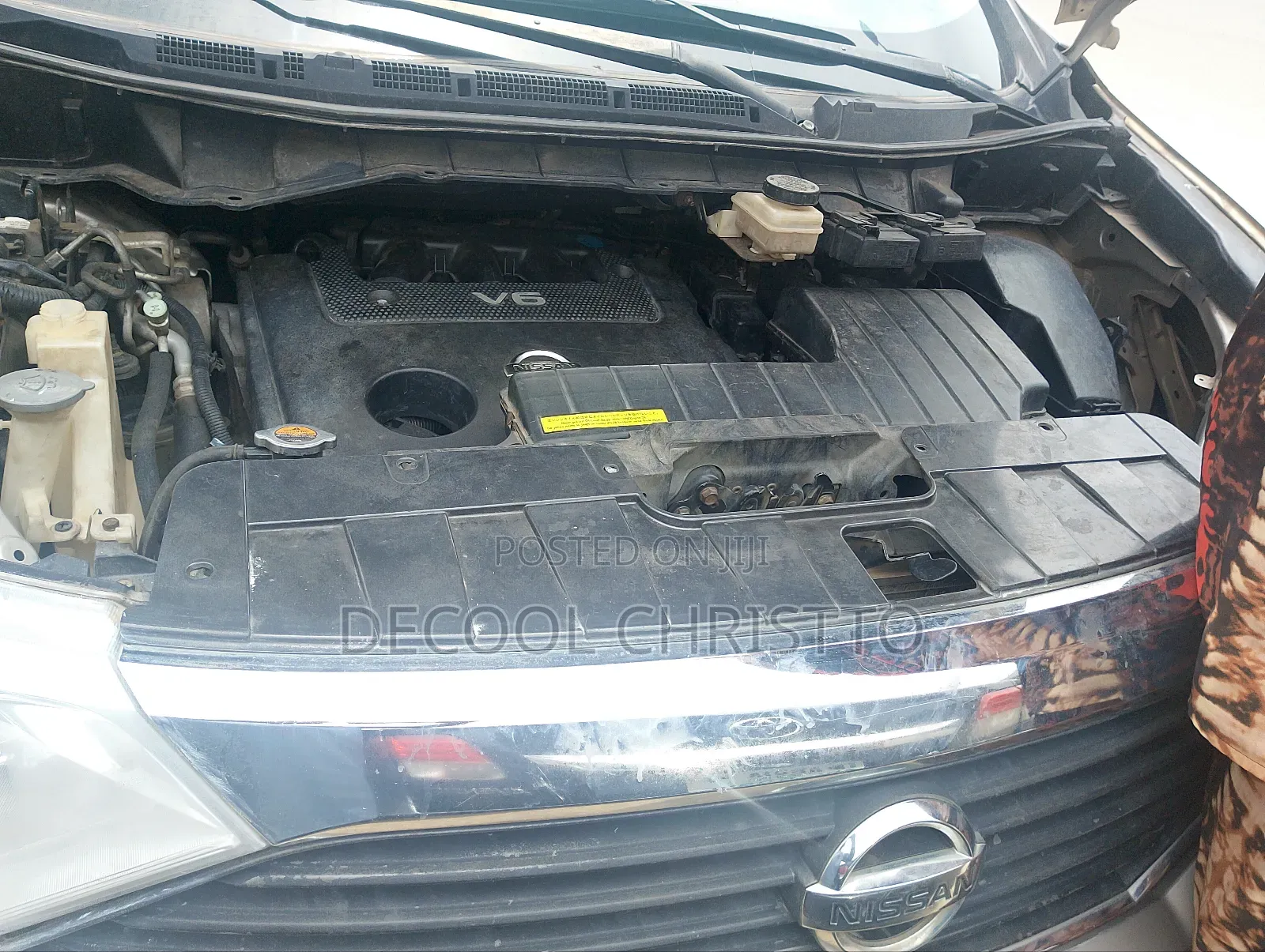 Nissan Quest SL 2012 Gold