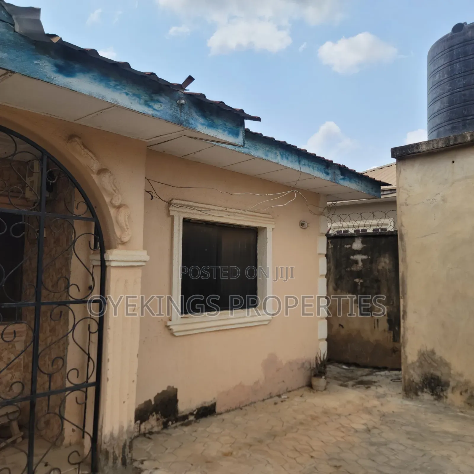 3bdrm Bungalow in Behind Bovas, Akala Express for sale