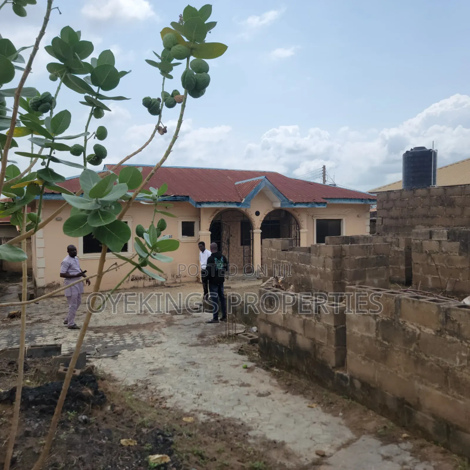 3bdrm Bungalow in Behind Bovas, Akala Express for sale