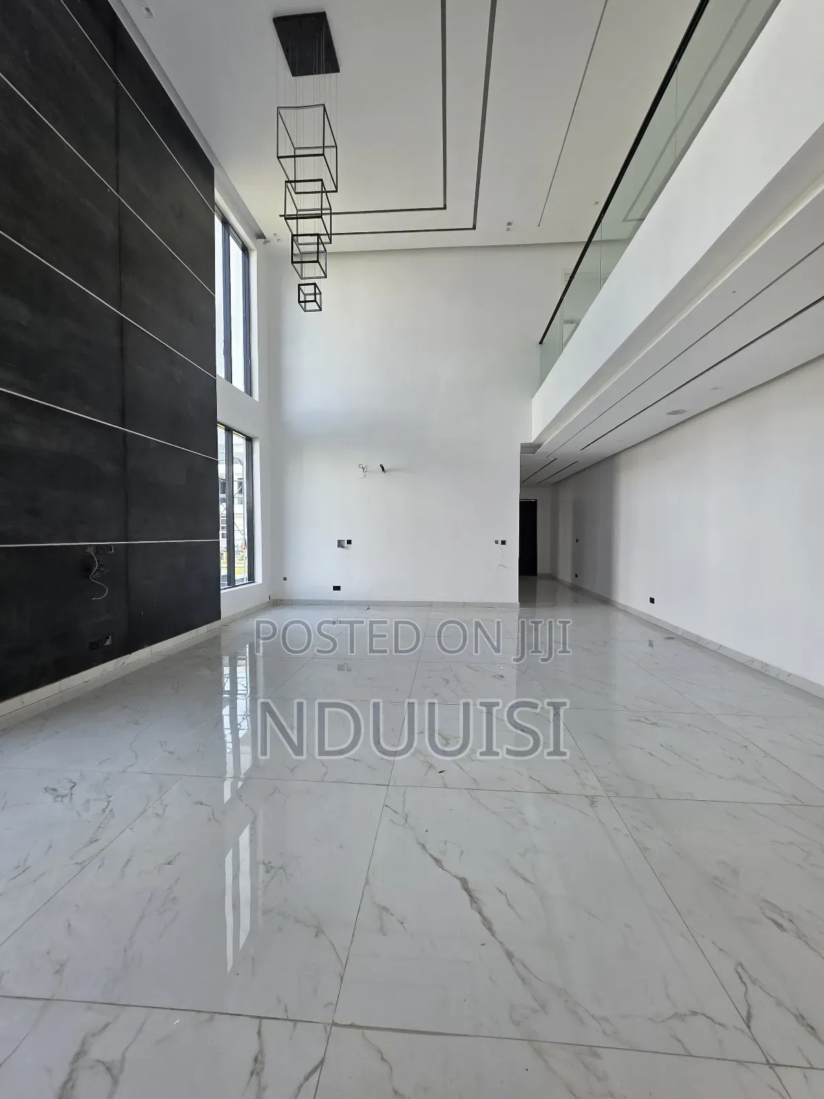 5bdrm Duplex in Cowrie Creek Estate, Ikate for sale