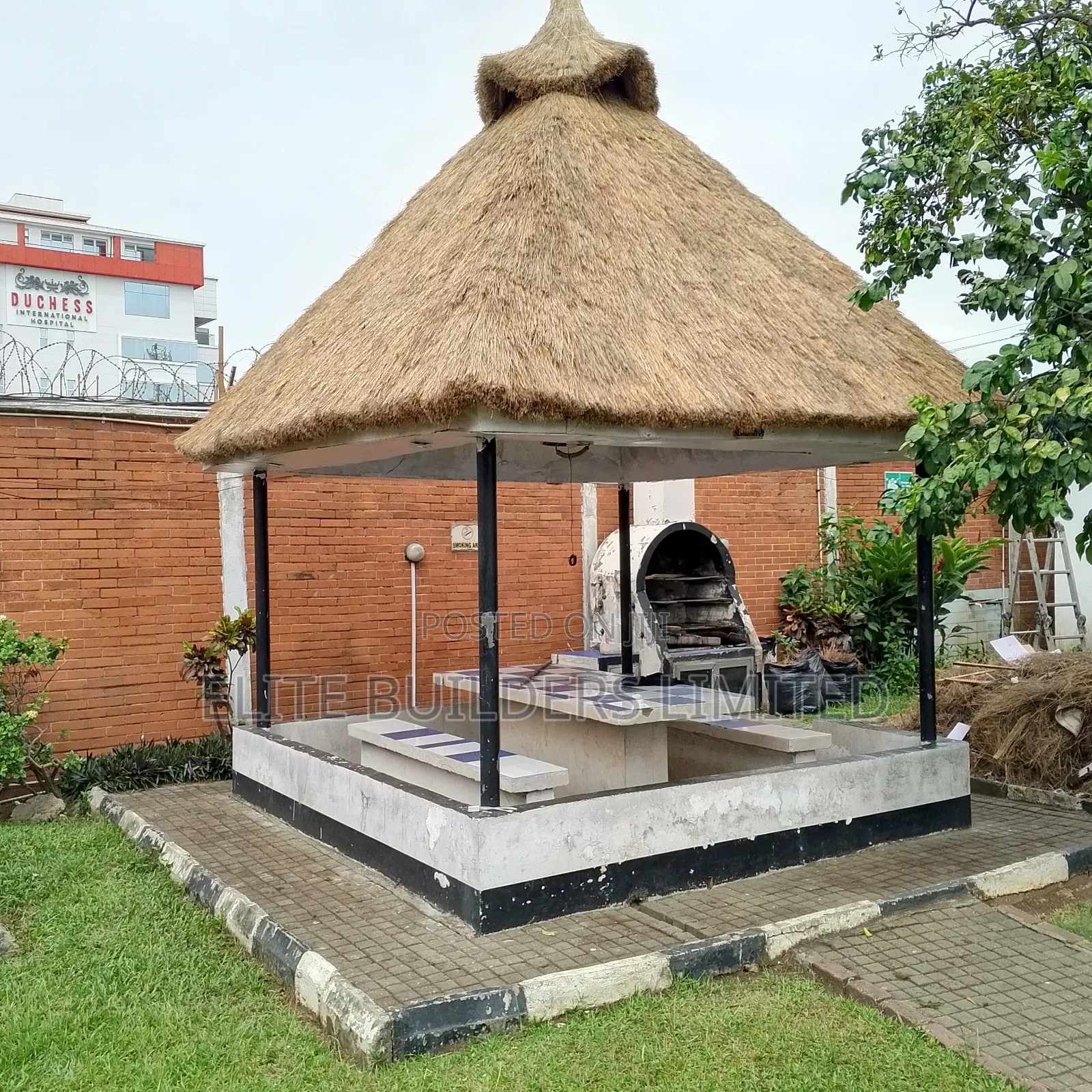 Durable Bush Bar Gazebo Hut In Ajah Lagos