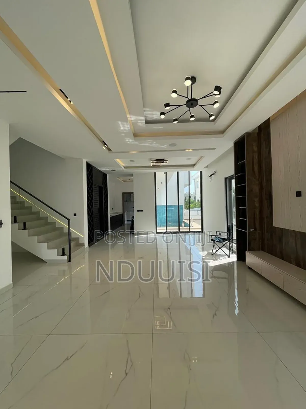 5bdrm Duplex in Ikate for sale