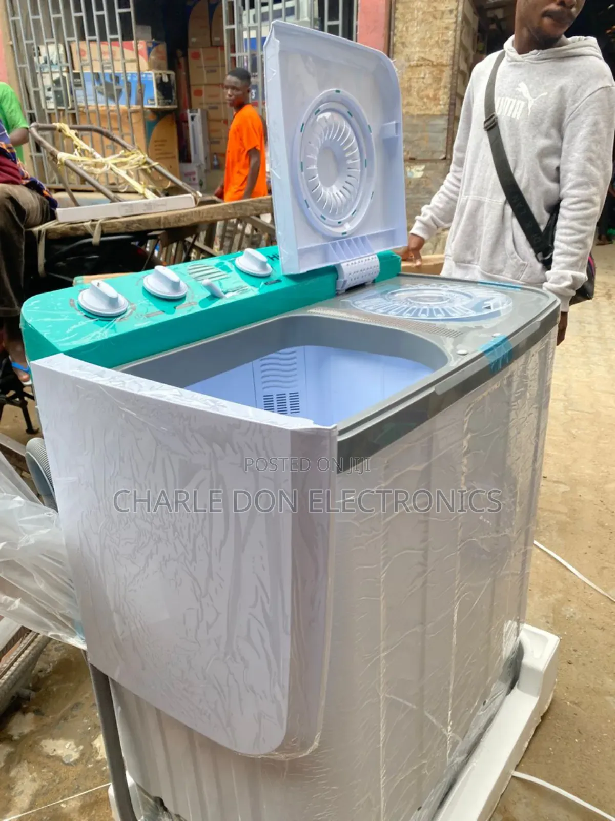 Original Wash and Spin Hisense Washing Machine 11kg