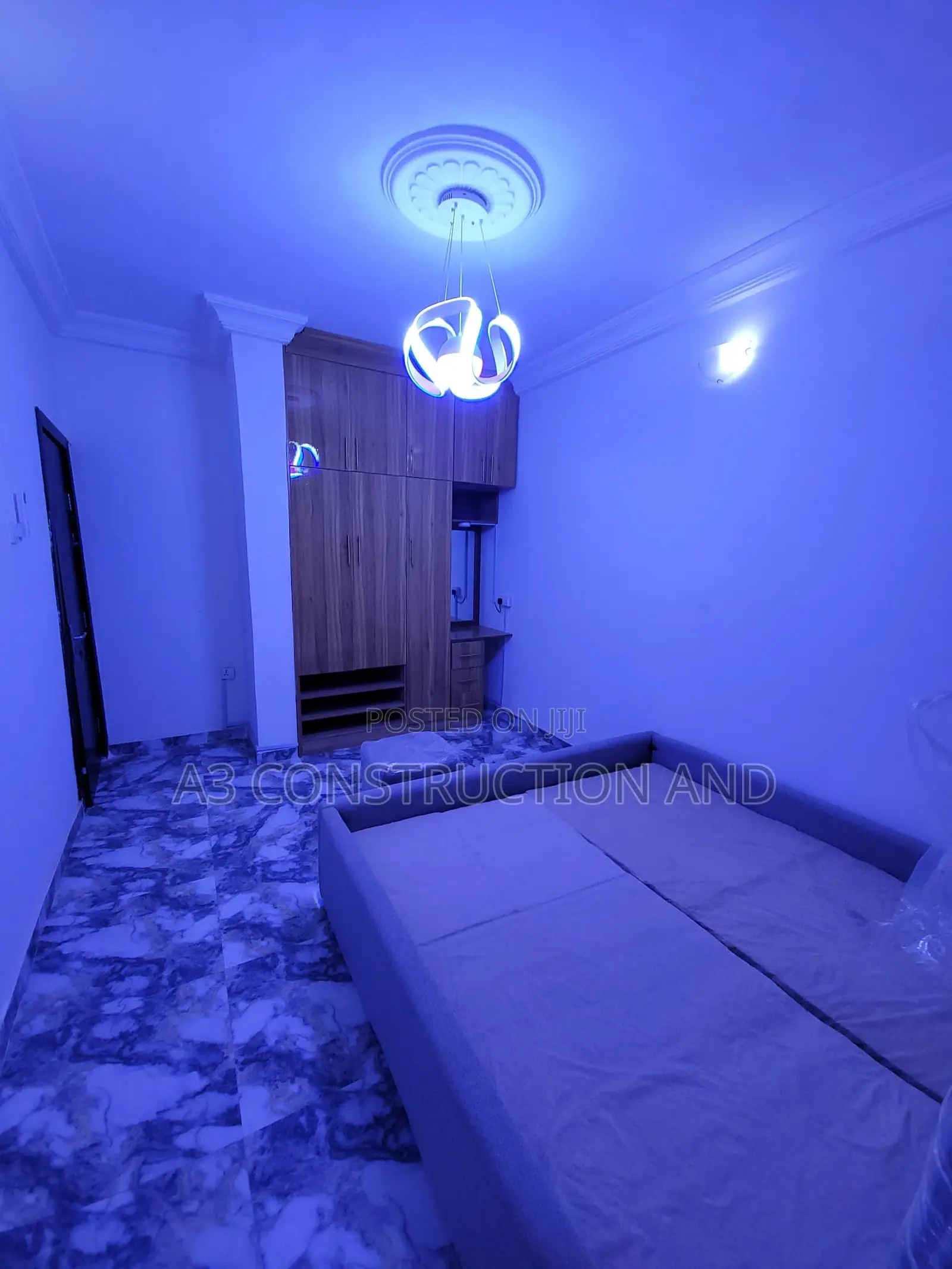 3bdrm Apartment in Opposite Kolapo, Akobo for rent