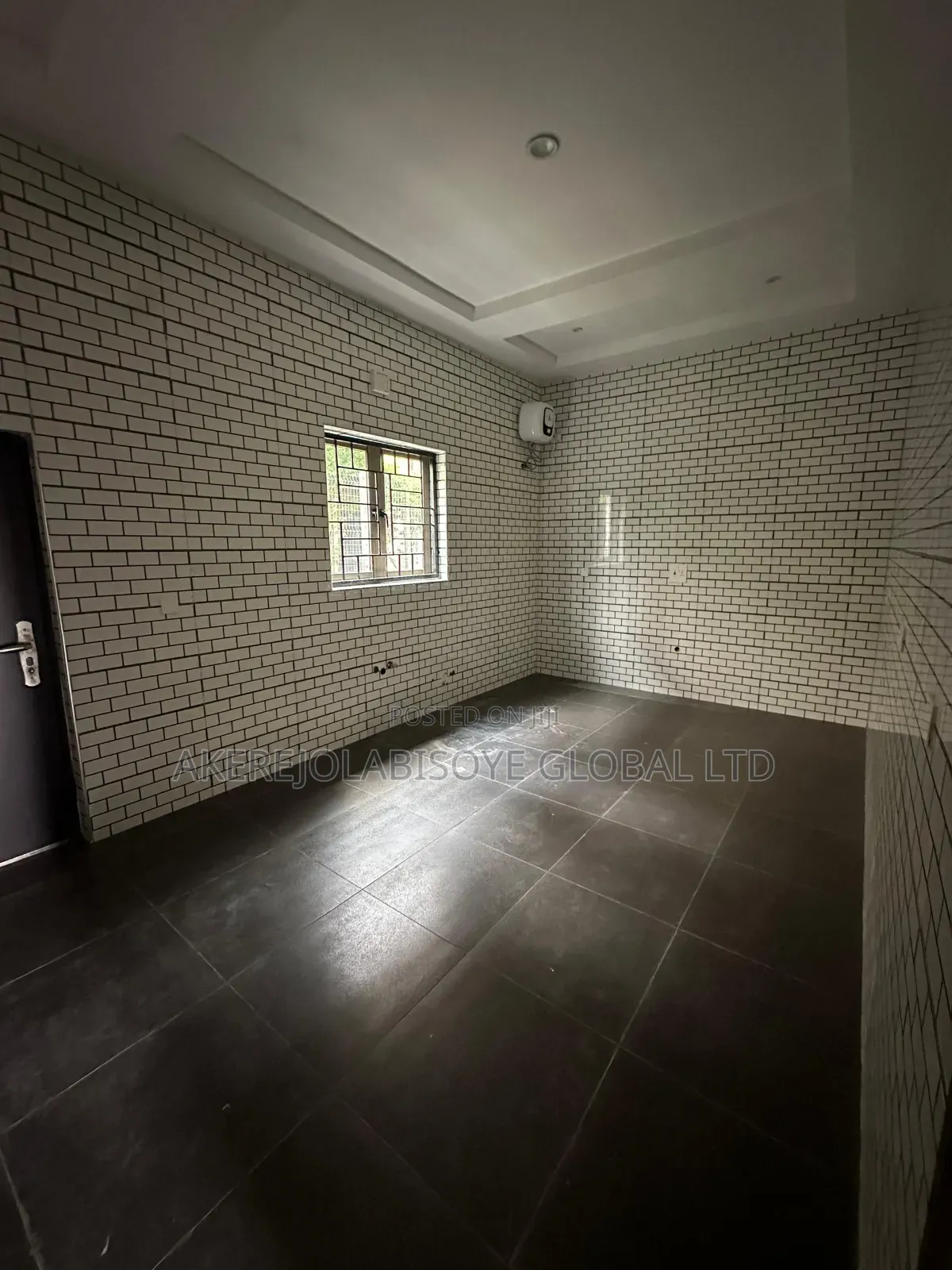 4bdrm Duplex in Life Camp for sale