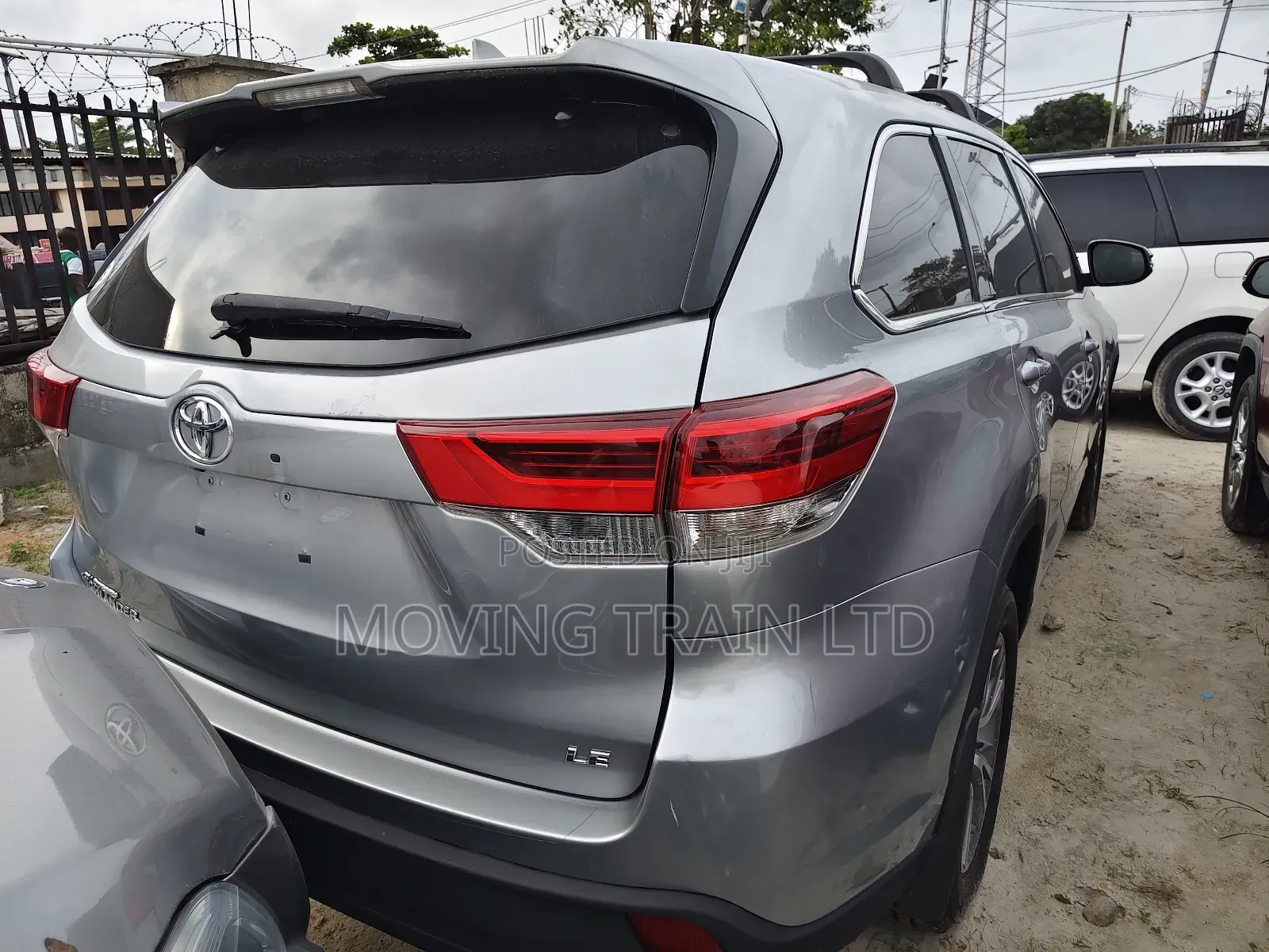 Toyota Highlander LE Plus 4dr SUV AWD (3.5L 6cyl 6A) 2015 Silver
