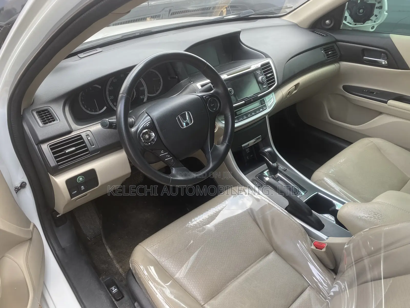 Honda Accord EX-L V-6 4dr Sedan FWD (3.5L 6cyl 6A) 2013 White