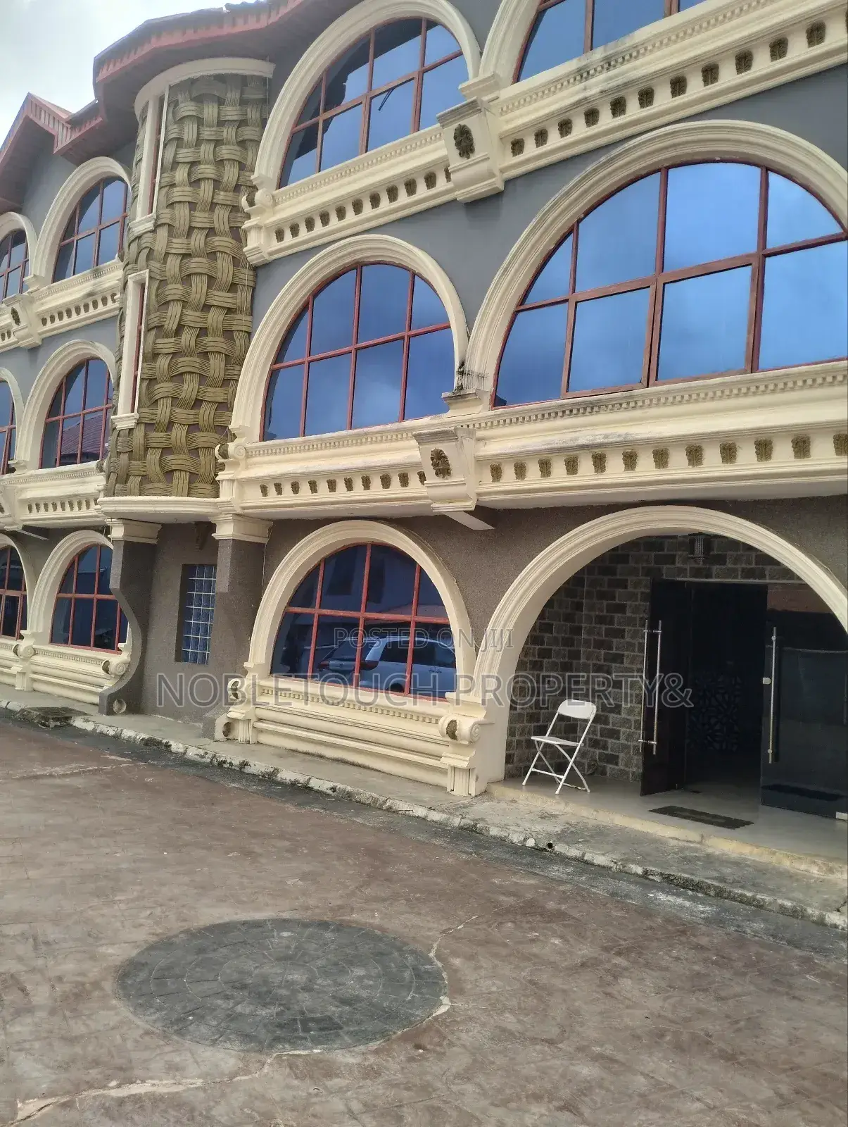 Modern Hotel With 24rooms, Club and Bar at Egbeda Lagos