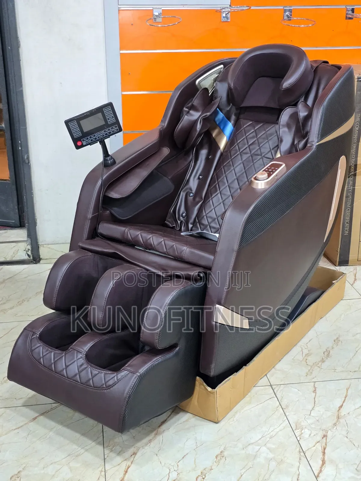 Premium Luxury Massage Chair - Brand New - For Distinguished Homes -