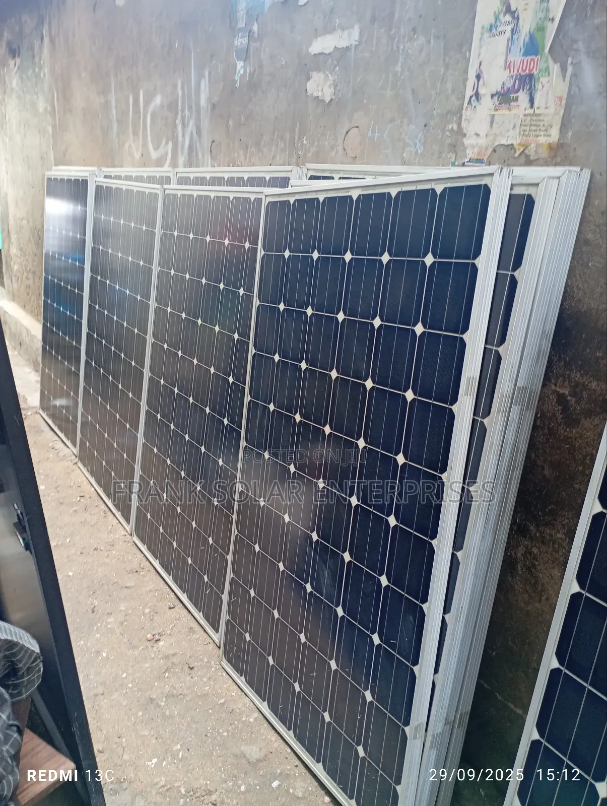 Jinko Solar Panel 400watts Available