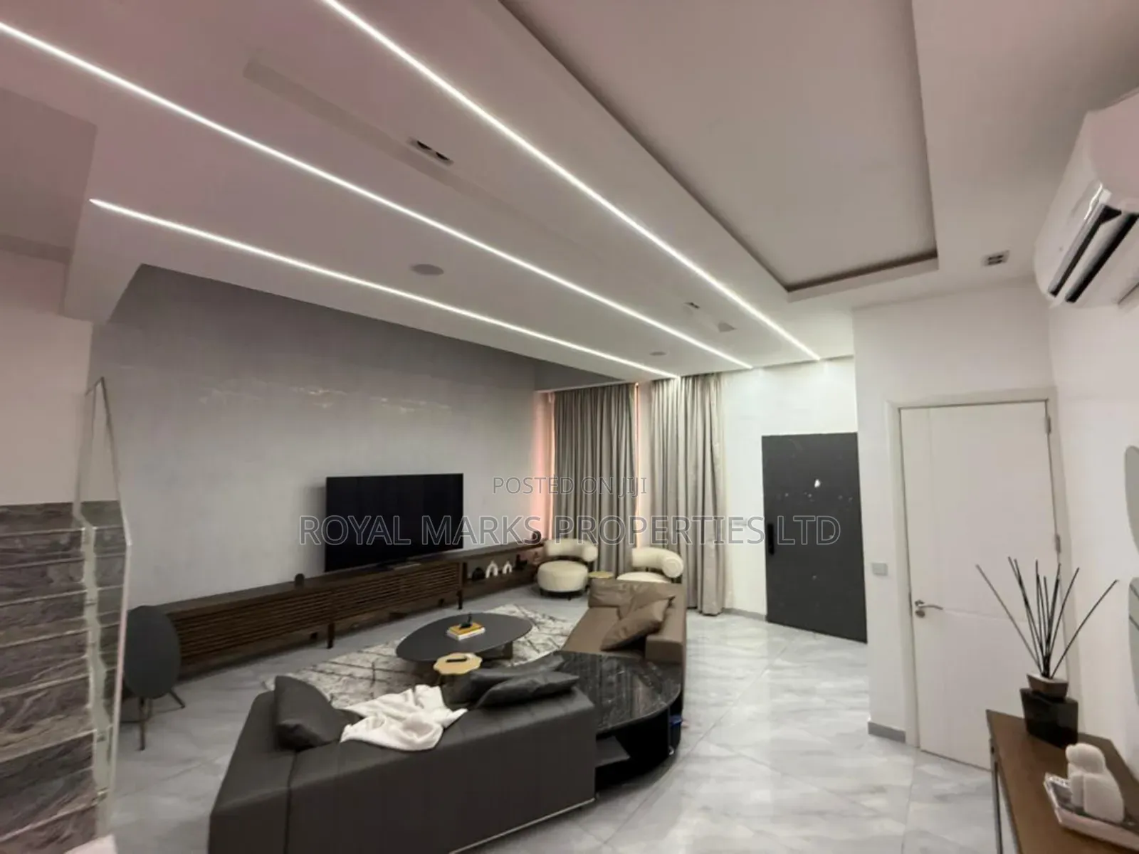 4bdrm Townhouse / Terrace in Jahi for rent