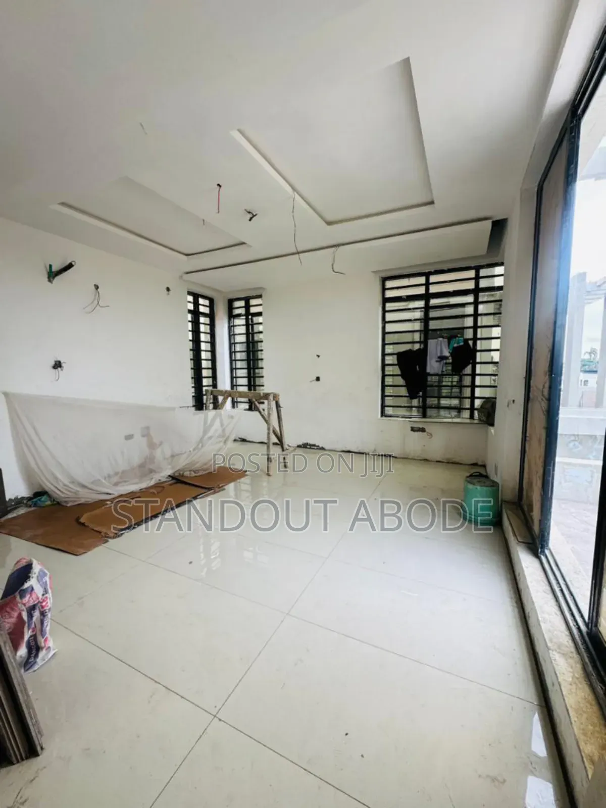 4bdrm Duplex in In A Gated Estate, Surulere for sale