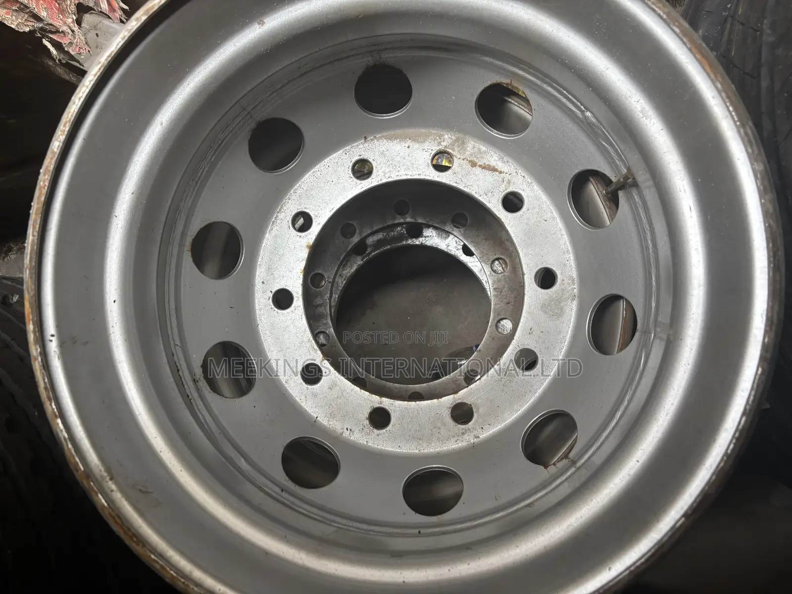 Brand New Original 22.5 Rims Suitable for 315/80/22.5 Tyres Andvehicle